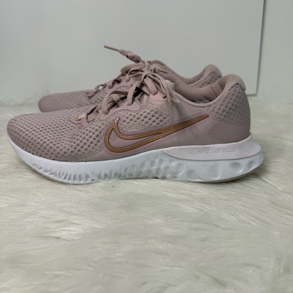 Nike Shoes - NIKE RENEW SNEAKERS